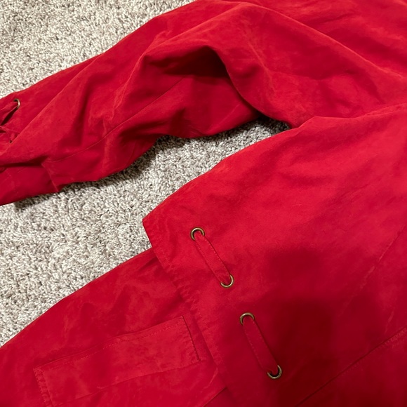 Women’s Fall Jacket - Picture 4 of 4